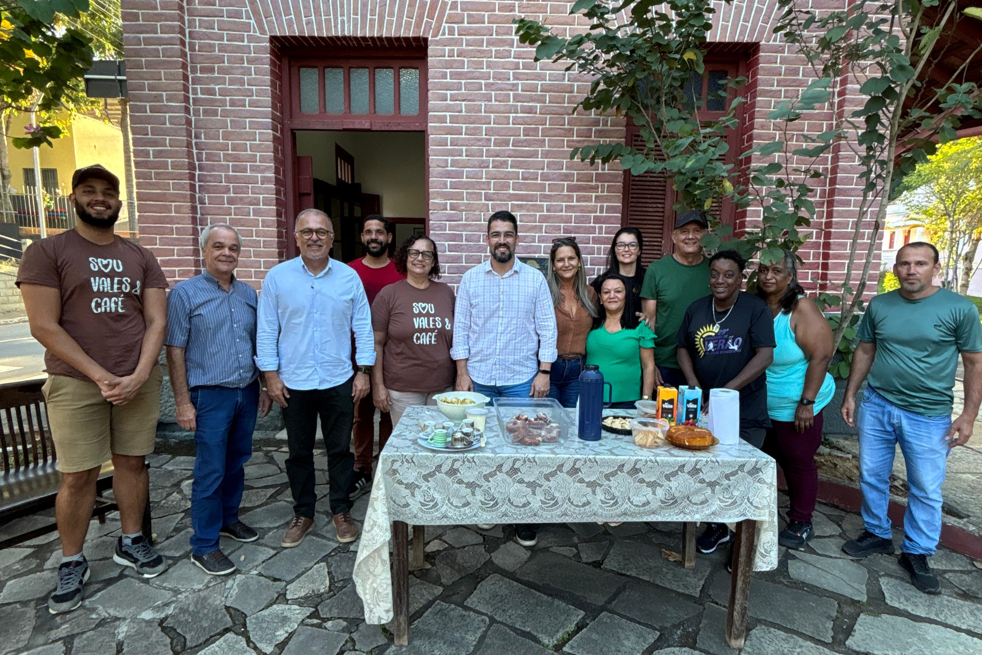 Victor Coelho: reunião com a Secretaria de Turismo e visita ao Moitão do Sul, em Atílio Vivacqua