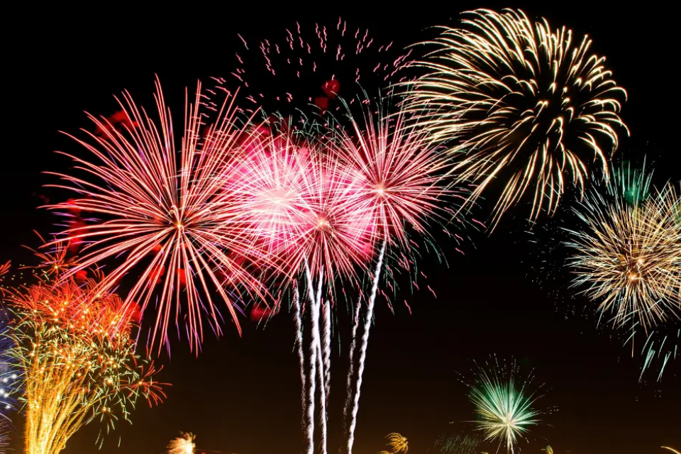 Convention e Atílio Vivacqua firmam parceria para realizar o 1º Natal Luz com Cantata, árvore de 15 metros e Revéillon com fogos silenciosos