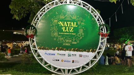 Com apoio do Convention, ACE ilumina a praça central com as luzes do 26º Natal-Luz no Sítio Histórico de Muqui